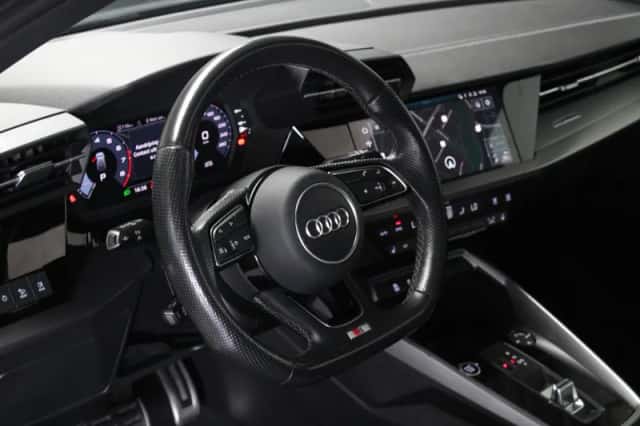 Audi A3 (2023) thumbnail 4