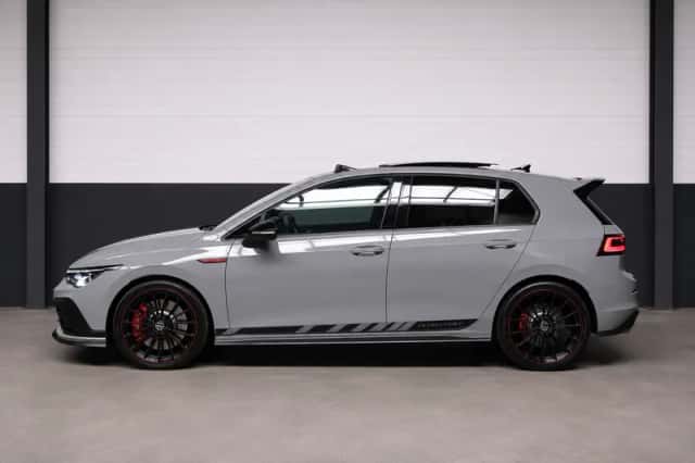 Volkswagen Golf (2023) thumbnail 5