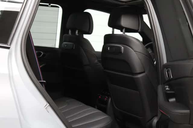 BMW X5 (2024) thumbnail 6