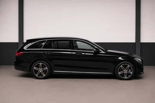 Mercedes-Benz C-Klasse (2020) thumbnail 4