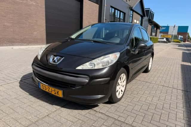 Peugeot 207 (2008) thumbnail 1