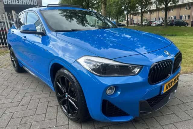 BMW X2 (2019) thumbnail 3