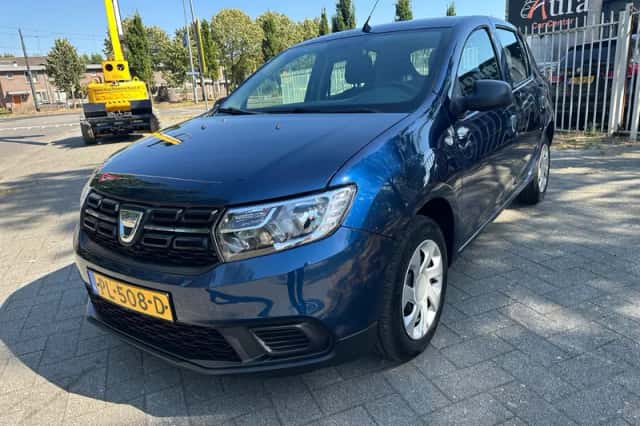 Dacia Sandero (2017) thumbnail 1