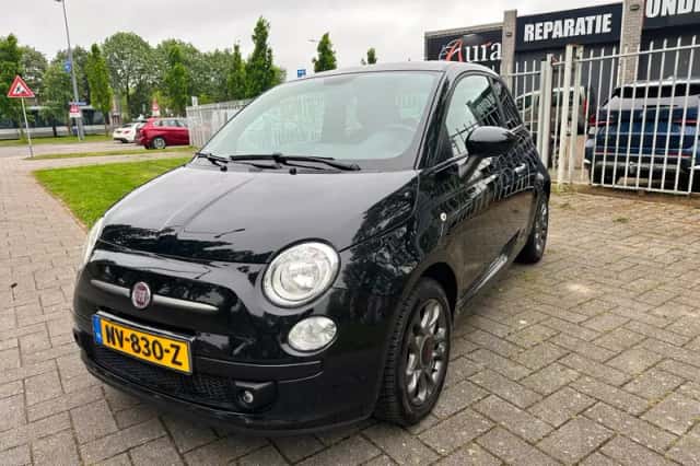 Fiat 500 (2015) thumbnail 2
