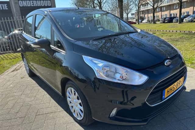 Ford B-Max (2016) thumbnail 3