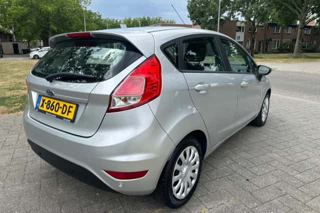 Ford Fiesta (2017) thumbnail 6