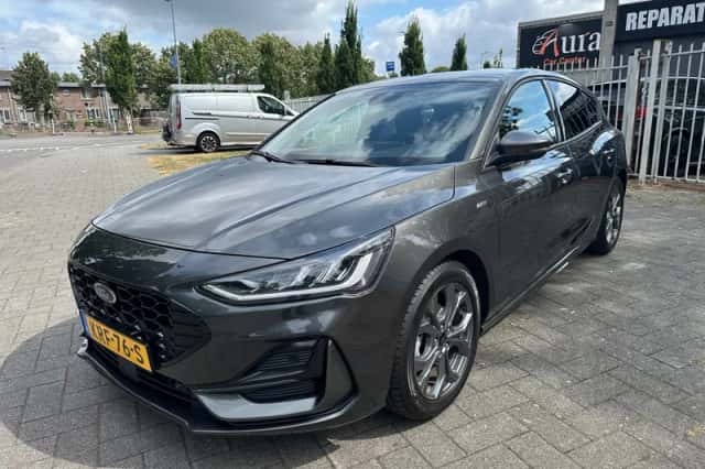 Ford Focus (2025) thumbnail 2