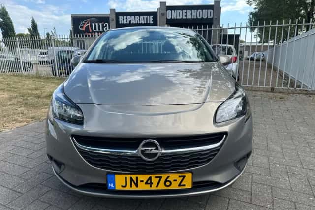 Opel Corsa (2015) thumbnail 4
