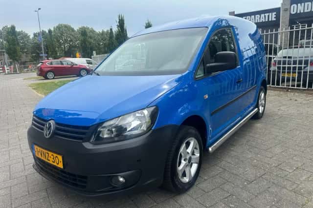 Volkswagen Caddy (2011) thumbnail 1