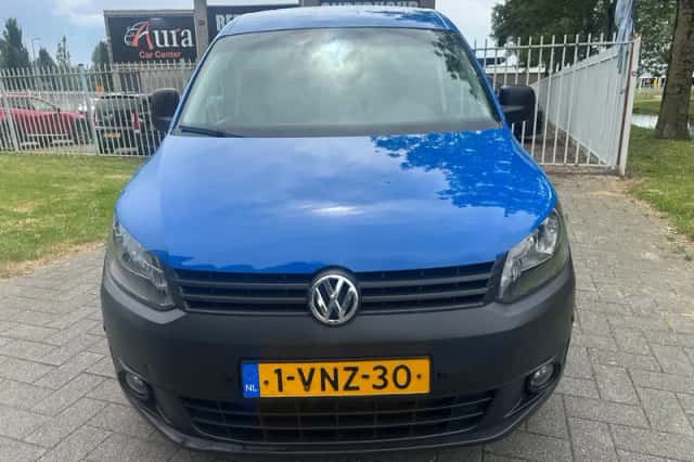 Volkswagen Caddy (2011) thumbnail 4