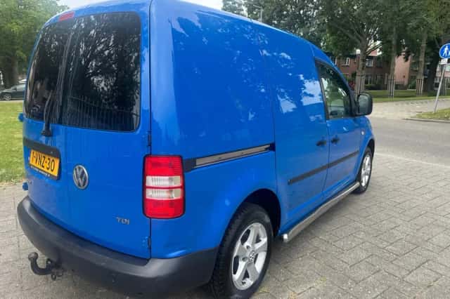 Volkswagen Caddy (2011) thumbnail 6