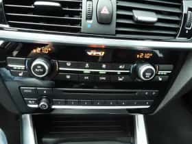BMW X3 (2016) thumbnail 14