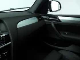BMW X3 (2016) thumbnail 27