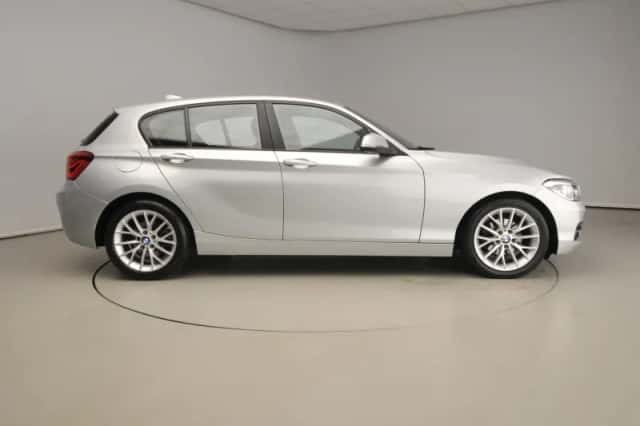 BMW 1-Serie (2019) thumbnail 4