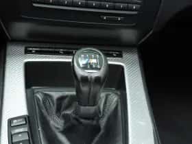 BMW Z4 (2010) thumbnail 16