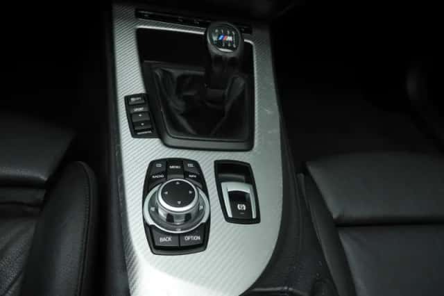 BMW Z4 (2010) thumbnail 29