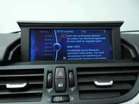 BMW Z4 (2010) thumbnail 36