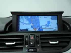 BMW Z4 (2010) thumbnail 37