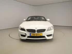 BMW Z4 (2010) thumbnail 5