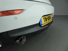 BMW Z4 (2010) thumbnail 41