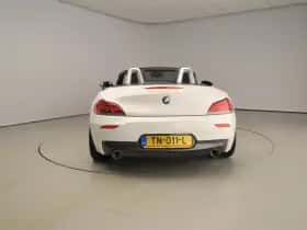 BMW Z4 (2010) thumbnail 6