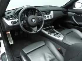 BMW Z4 (2010) thumbnail 7