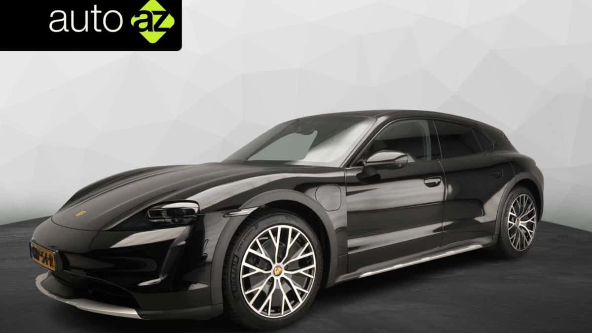 Porsche Taycan (2022) — foto 1
