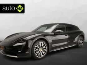 Porsche Taycan (2022) thumbnail 1