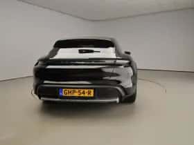Porsche Taycan (2022) thumbnail 3