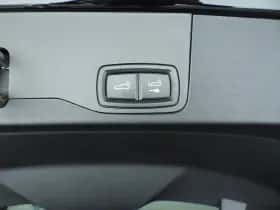 Porsche Taycan (2022) thumbnail 38