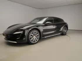 Porsche Taycan (2022) thumbnail 45