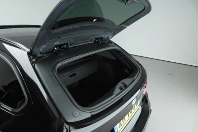 BMW 3-Serie (2019) thumbnail 43