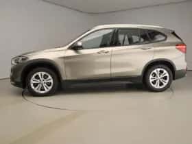 BMW X1 (2018) thumbnail 2