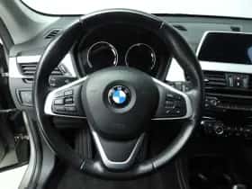 BMW X1 (2018) thumbnail 11