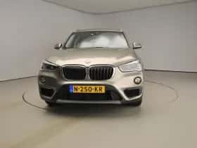 BMW X1 (2018) thumbnail 5