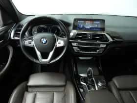 BMW X3 (2018) thumbnail 10
