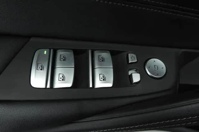BMW 5-Serie (2020) thumbnail 40
