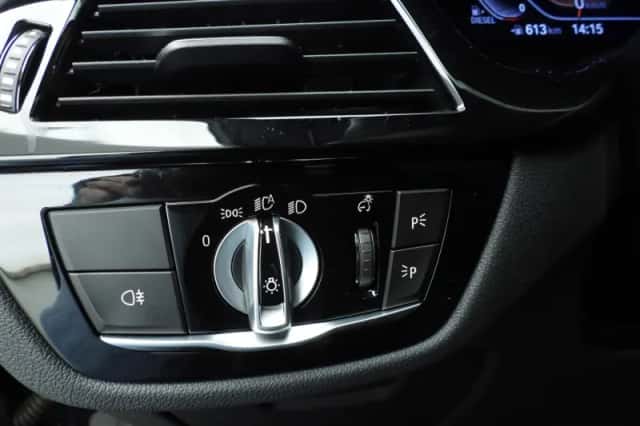 BMW 5-Serie (2020) thumbnail 43