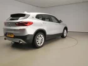 BMW X2 (2018) thumbnail 2