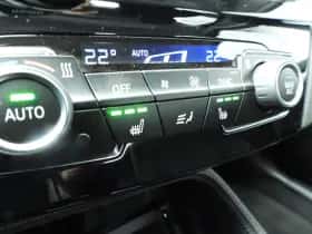 BMW X2 (2018) thumbnail 35