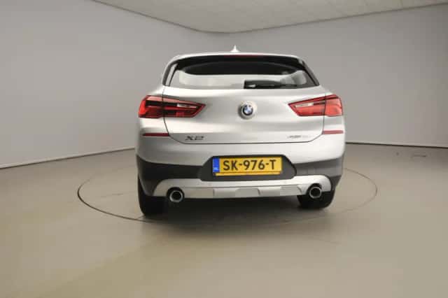 BMW X2 (2018) thumbnail 6