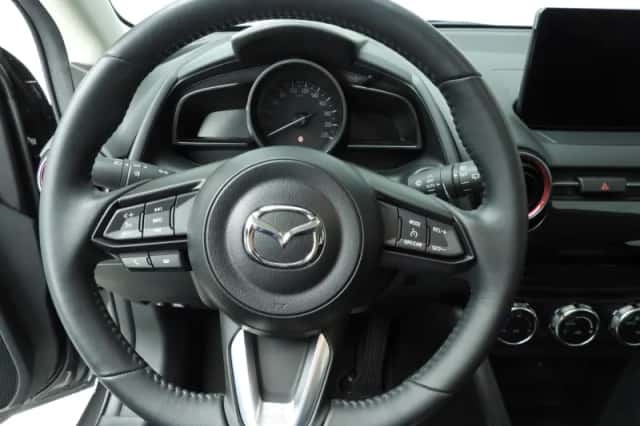 Mazda 2 (2024) thumbnail 11