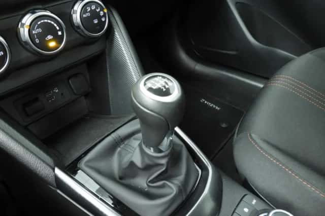 Mazda 2 (2024) thumbnail 16