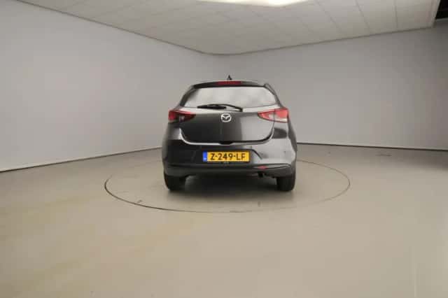 Mazda 2 (2024) thumbnail 3