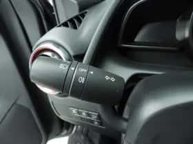 Mazda 2 (2024) thumbnail 21