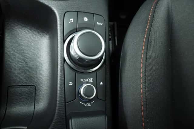 Mazda 2 (2024) thumbnail 25