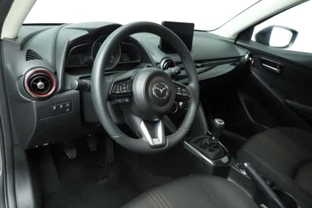 Mazda 2 (2024) thumbnail 6