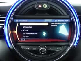 MINI Electric (2020) thumbnail 14