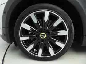 MINI Electric (2020) thumbnail 10