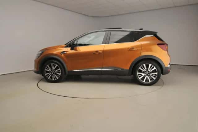 Renault Captur (2020) thumbnail 3